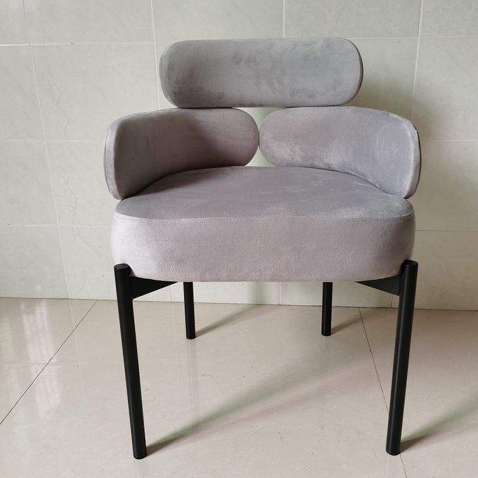Light Luxury Creative Hotel Restaurant Furniture Metal Art Velvet Armrest Dining Chair 5