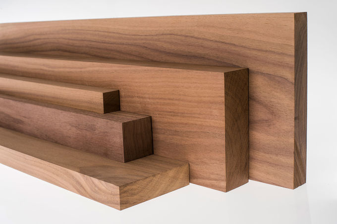 Skin Friendly Light Luxury Hotel Furniture Solid Wood Armrest Silky Velvet Dining Chair 1