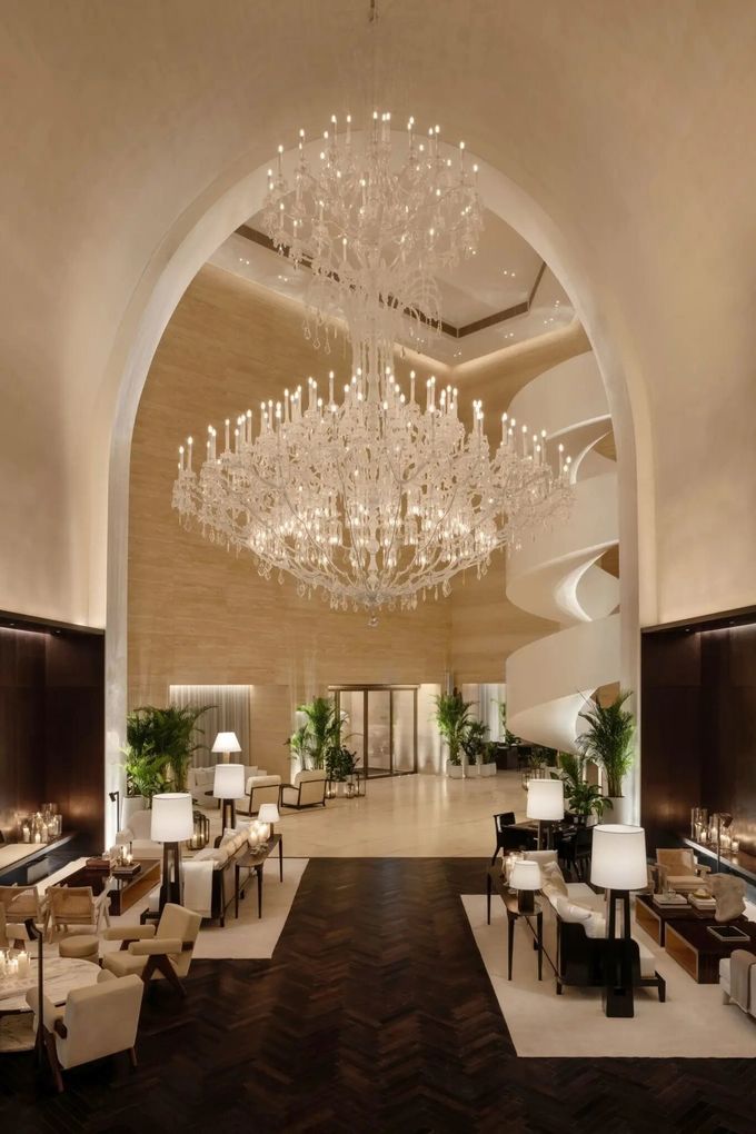 One-Stop Bespoke Luxury Interior Furnishings Service For Five-Star Hotels 5