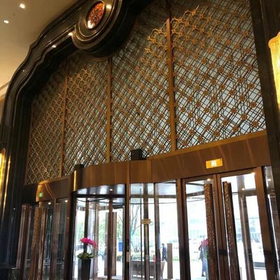 Good price Screen Texture Stainless Steel Hotel Furniture Lobby Living Room Custom Folding Room Divider online