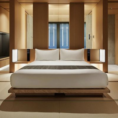 Quality Modern Interior Star Hotel Logs Custom Solid Wood Furniture factory