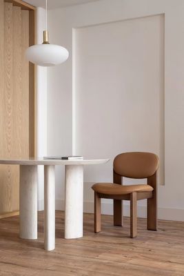 Good price Italian Style High-end Genuine Leather Modern Hotel Leisure Dinning Chair online